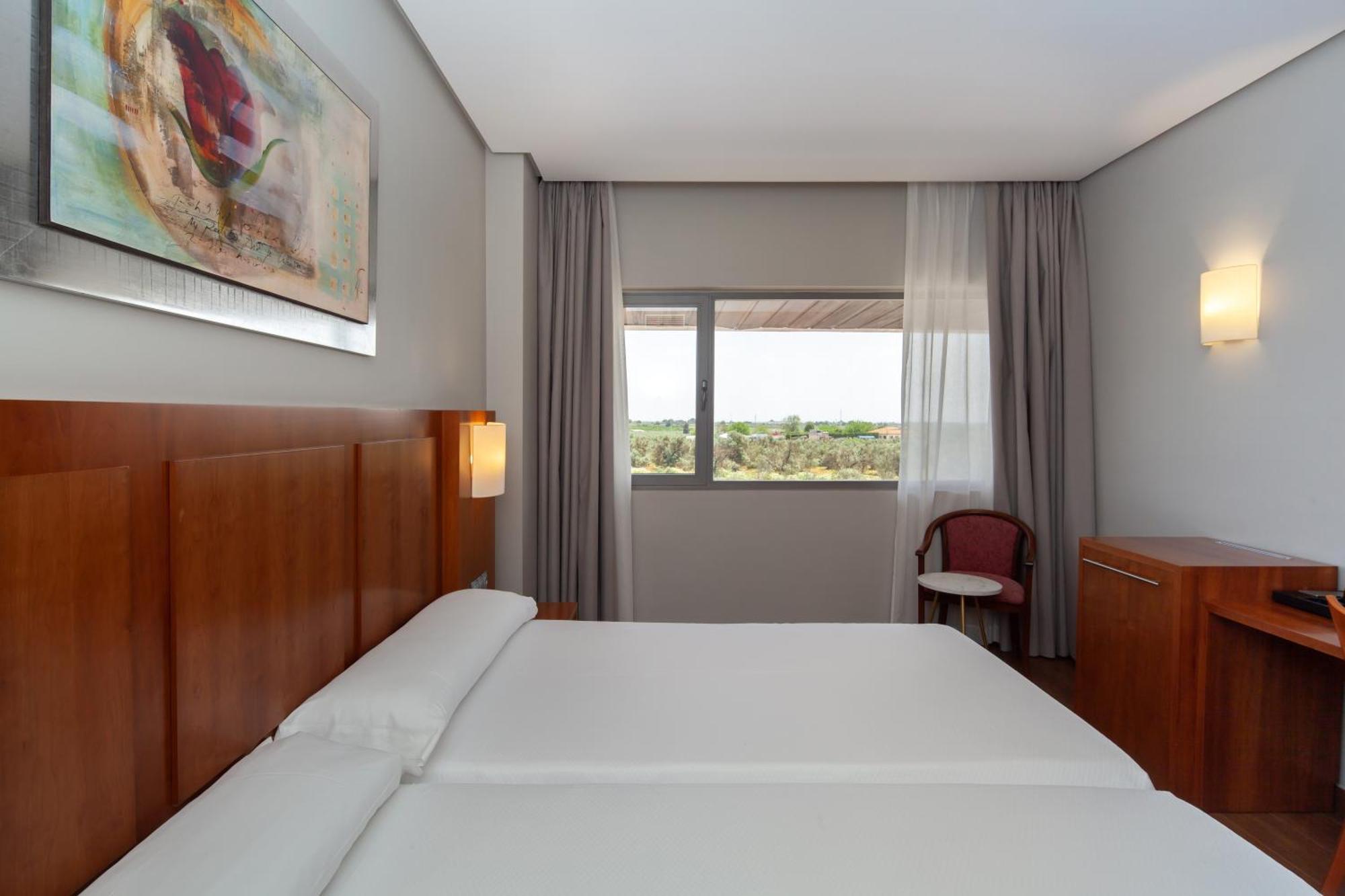 Leflet Sanlucar Hotel Sanlucar la Mayor Bagian luar foto